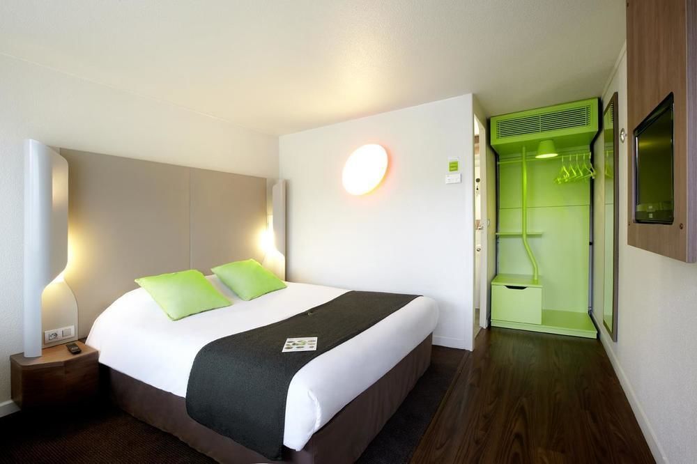 Campanile Geneve - Ferney-Voltaire Hotel Cameră foto